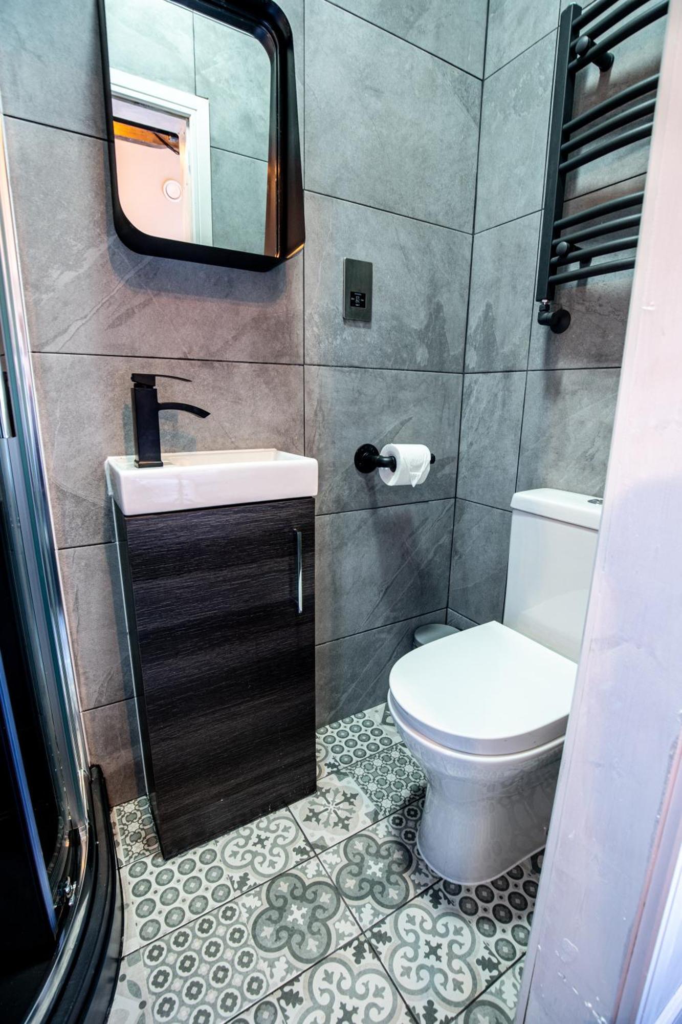 Вілла Vip 3Br Grade2 Luxurious Industrial House With Wood Fire, Electric Blinds And Big Cast Iron Windows In The Heart Of The Jq Бірмінгем Екстер'єр фото